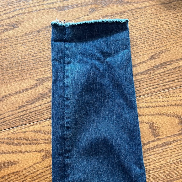 Vigoss Marley Mid Rise Super Skinny Jeans NWT Size 27 - Picture 3 of 4